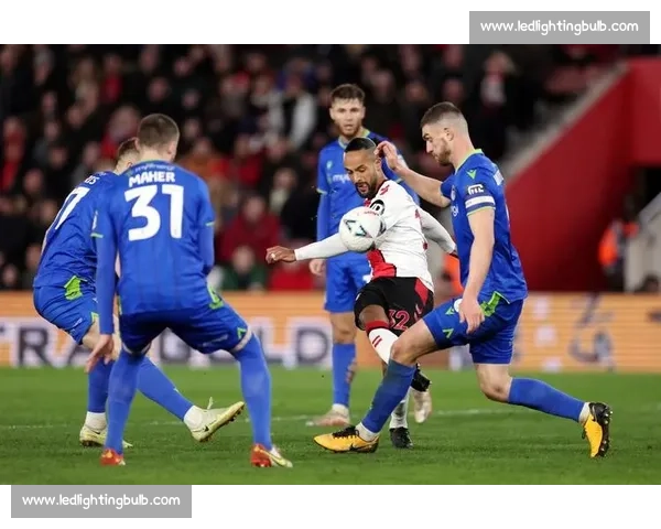 登博思对阵多德勒支激战前瞻球队状态与胜负关键解析赛前走势与战术看点