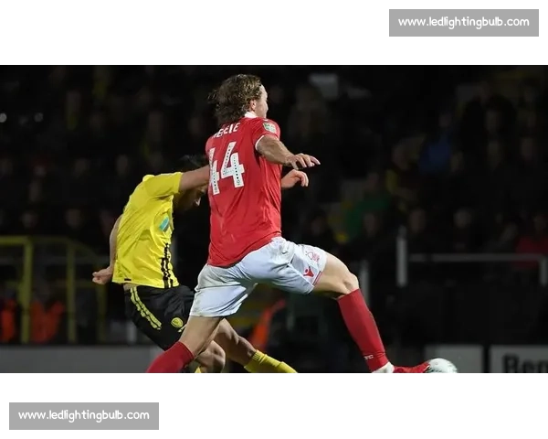 曼联对阵伯顿精彩对决国语录播全场回顾与战术解析关键进球与比赛亮点集锦