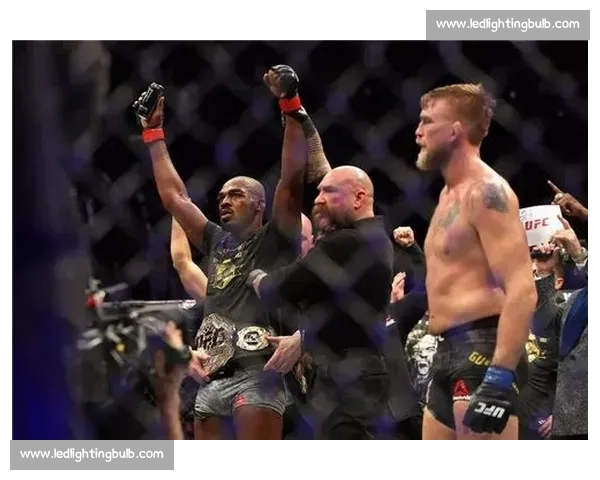 科米尔vs古斯塔夫森巅峰再临力量意志对决引爆赛场荣耀回归生死碰撞